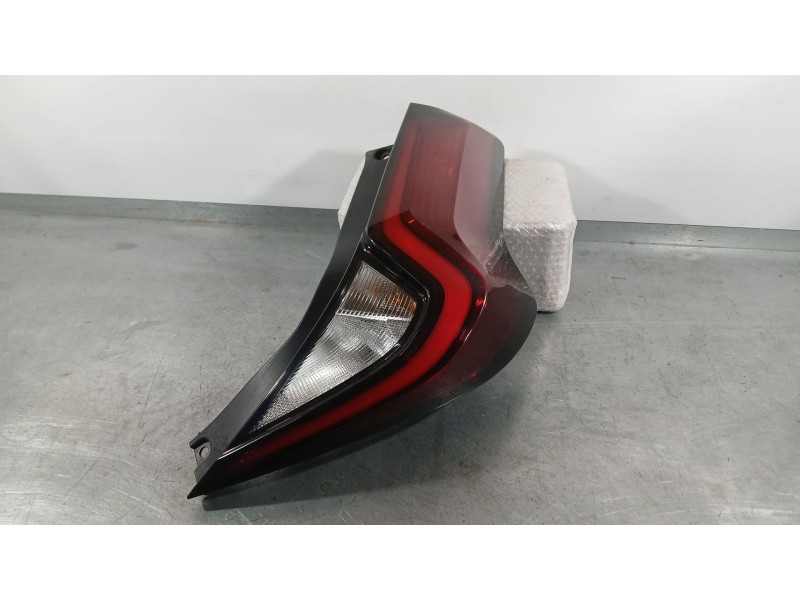 Recambio de piloto trasero derecho para toyota aygo x (_b7_) 1.0 vvt-i (kgb70) referencia OEM IAM 815510H180  