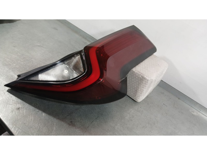 Recambio de piloto trasero derecho para toyota aygo x (_b7_) 1.0 vvt-i (kgb70) referencia OEM IAM 815510H180  