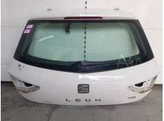 PORTON TRASERO 5F4827024 TOCADO 