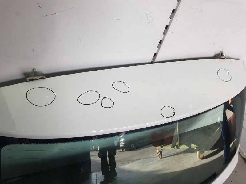 Recambio de porton trasero para seat leon (5f1) 1.6 tdi referencia OEM IAM 5F4827024 TOCADO 