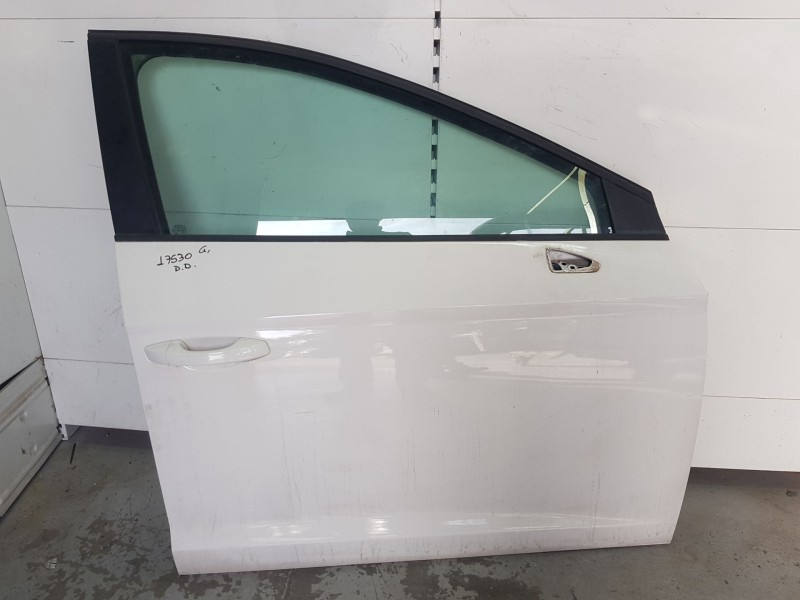 Recambio de puerta delantera derecha para seat leon (5f1) 1.6 tdi referencia OEM IAM 5F4831056A  