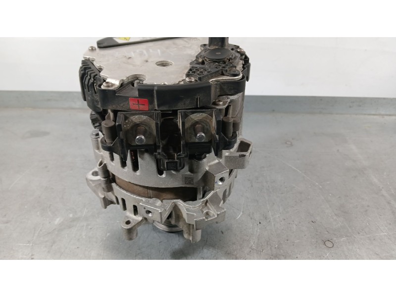 Recambio de alternador para hyundai i20 iii (bc3, bi3) 1.0 t-gdi hybrid 48v referencia OEM IAM 3630007000 VALEO 2726652