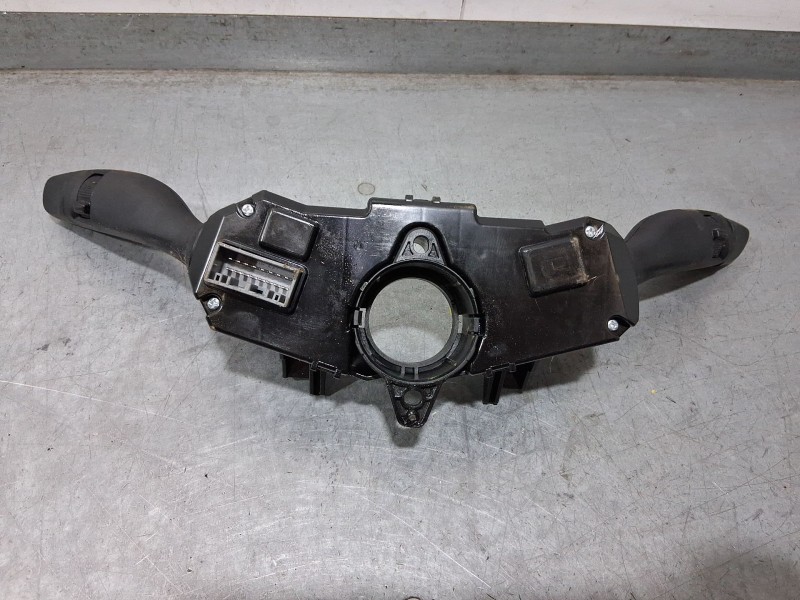 Recambio de mando luces y limpia para hyundai i20 iii (bc3, bi3) 1.0 t-gdi hybrid 48v referencia OEM IAM 93404Q0960  