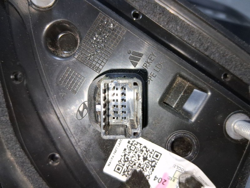 Recambio de retrovisor derecho para hyundai i20 iii (bc3, bi3) 1.0 t-gdi hybrid 48v referencia OEM IAM 3018204900 10 PINES ROZAD