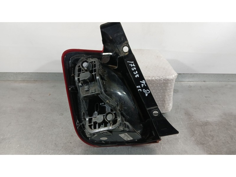 Recambio de piloto trasero derecho para fiat 500 (312_) 1.0 mild hybrid (312.ayd1b) referencia OEM IAM 52007422  81590201