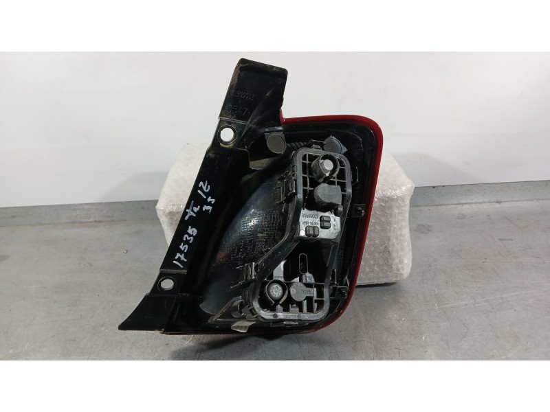 Recambio de piloto trasero izquierdo para fiat 500 (312_) 1.0 mild hybrid (312.ayd1b) referencia OEM IAM 52007424  