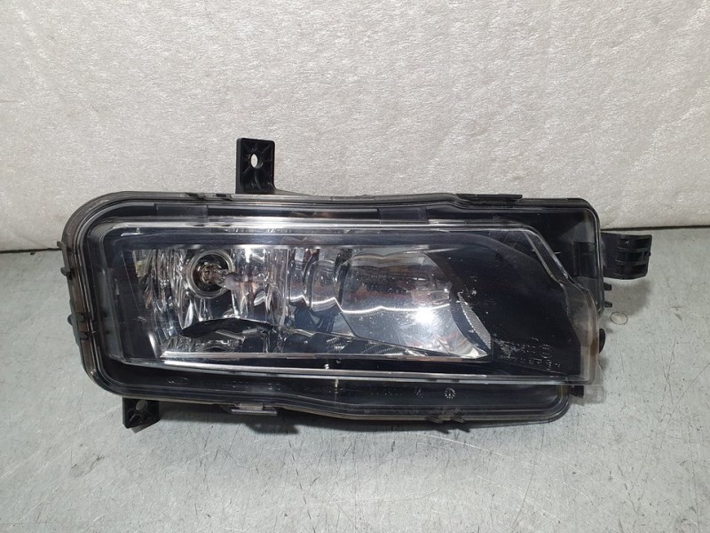 Recambio de faro antiniebla izquierdo para volkswagen caddy furgón/kombi maxi kombi bmt referencia OEM IAM 2K5941661B 1032101000