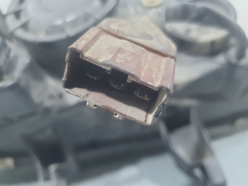 Recambio de faro izquierdo para rover 600 i (rh) 620 si referencia OEM IAM 23611300  HELLA