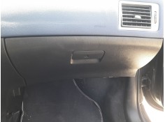 Recambio de guantera para peugeot 307 cc (3b) 2.0 16v referencia OEM IAM 8220TZ  