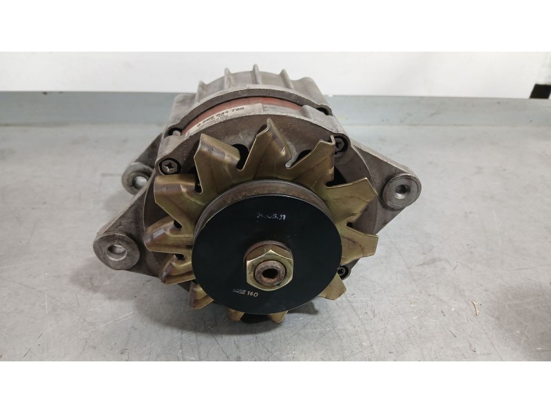 Recambio de alternador para opel combo furgoneta/monovolumen (71_) 1.7 d referencia OEM IAM 1204144 BOSCH CON DEPRESOR INCORPORA