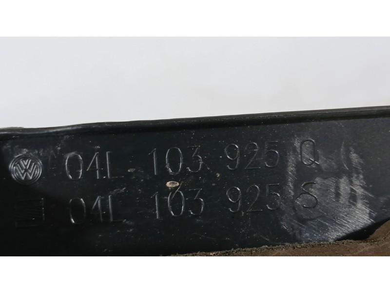 Recambio de tapa motor para seat leon (5f1) 1.6 tdi referencia OEM IAM 04L103925S  