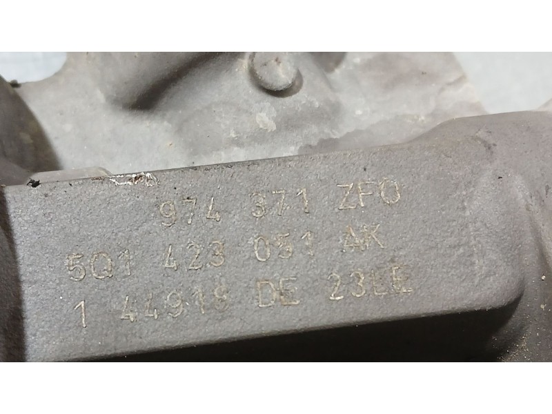 Recambio de cremallera direccion para seat leon (5f1) 1.6 tdi referencia OEM IAM 5Q1423051AK ZF 974371