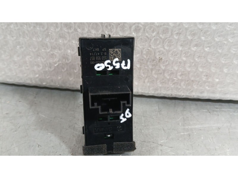 Recambio de mando elevalunas delantero izquierdo para seat leon (5f1) 1.6 tdi referencia OEM IAM 5G0959857  