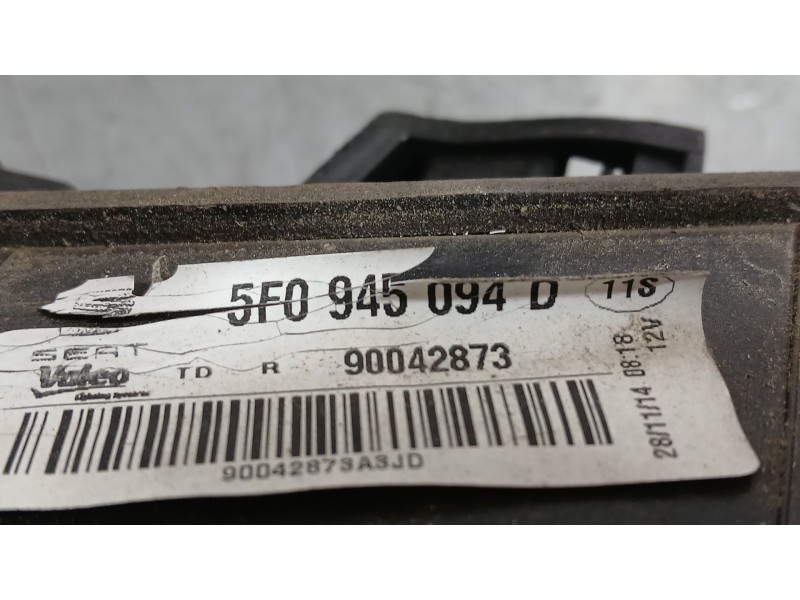 Recambio de piloto trasero derecho interior para seat leon (5f1) 1.6 tdi referencia OEM IAM 5F0945094D VALEO 90042873
