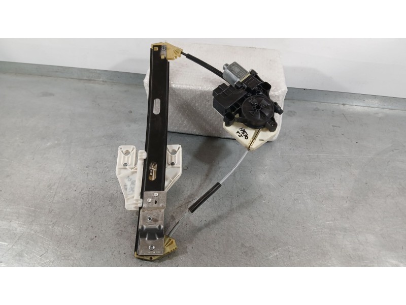 Recambio de elevalunas trasero izquierdo para seat leon (5f1) 1.6 tdi referencia OEM IAM 5F4839461C 5 PINS 