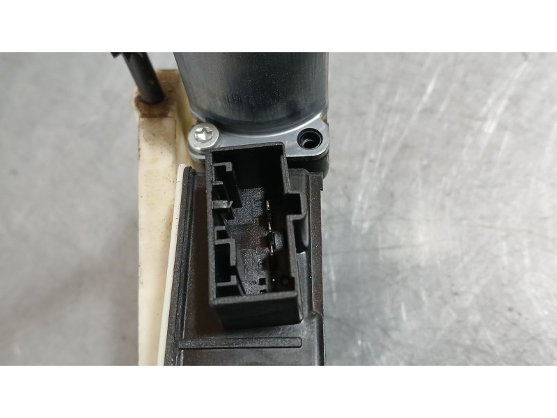 Recambio de elevalunas trasero izquierdo para seat leon (5f1) 1.6 tdi referencia OEM IAM 5F4839461C 5 PINS 