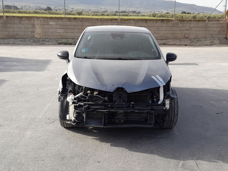 renault clio v (b7_) del año 2023