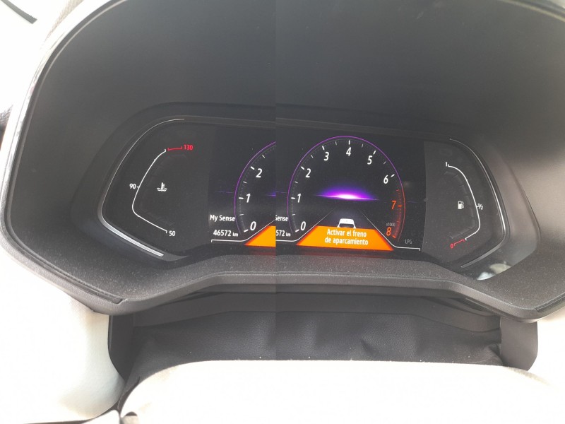 renault clio v (b7_) del año 2023