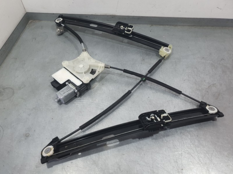 Recambio de elevalunas delantero izquierdo para volkswagen taigo (cs1) 1.0 tsi referencia OEM IAM 2G4837461C  