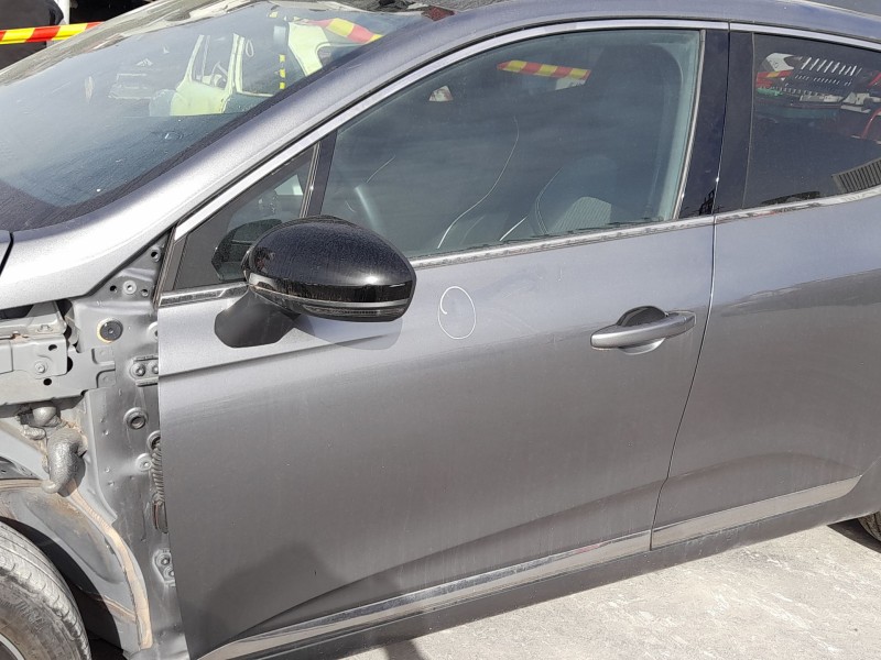 Recambio de puerta delantera izquierda para renault clio v (b7_) tce 90 (b7mt) referencia OEM IAM 801016156R  