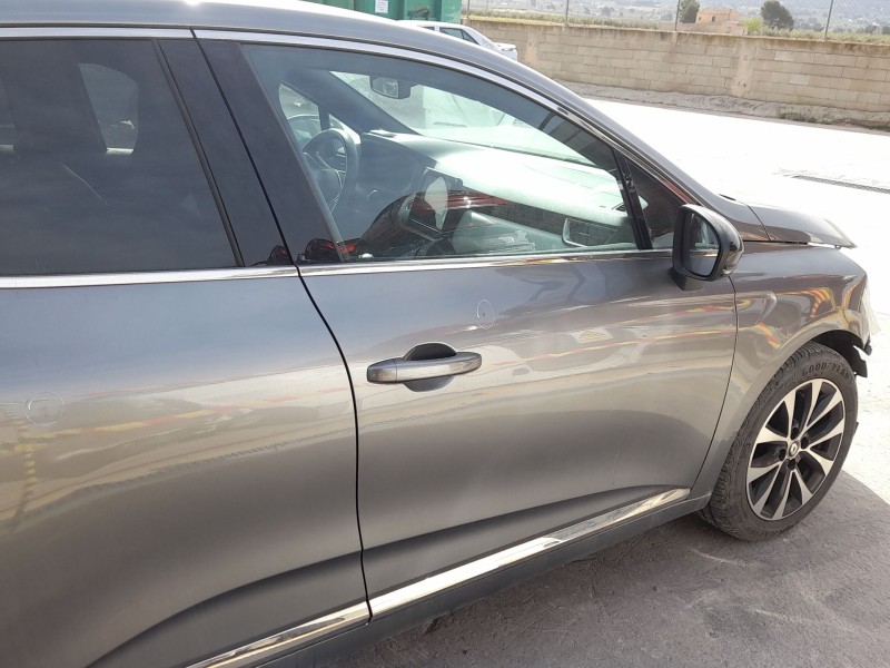 Recambio de puerta delantera derecha para renault clio v (b7_) tce 90 (b7mt) referencia OEM IAM 801005036R TOCADA 