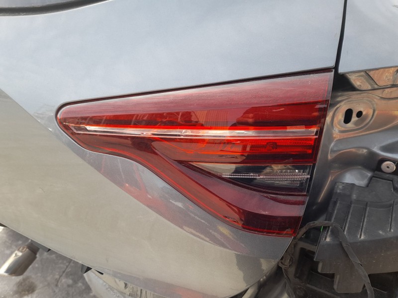 Recambio de piloto trasero derecho interior para renault clio v (b7_) tce 90 (b7mt) referencia OEM IAM 265503304R  