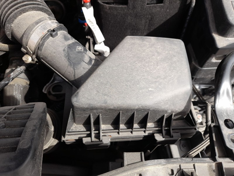 Recambio de carcasa filtro aire para renault clio v (b7_) tce 90 (b7mt) referencia OEM IAM 165004357R  