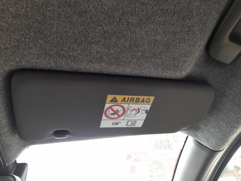 Recambio de parasol derecho para renault clio v (b7_) tce 90 (b7mt) referencia OEM IAM 964002235R  