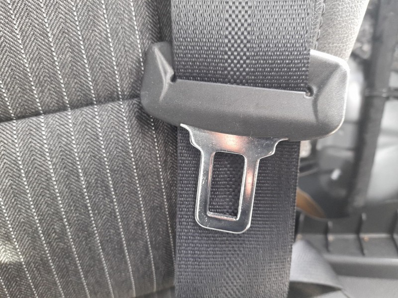 Recambio de cinturon seguridad trasero izquierdo para renault clio v (b7_) tce 90 (b7mt) referencia OEM IAM 888408000R  