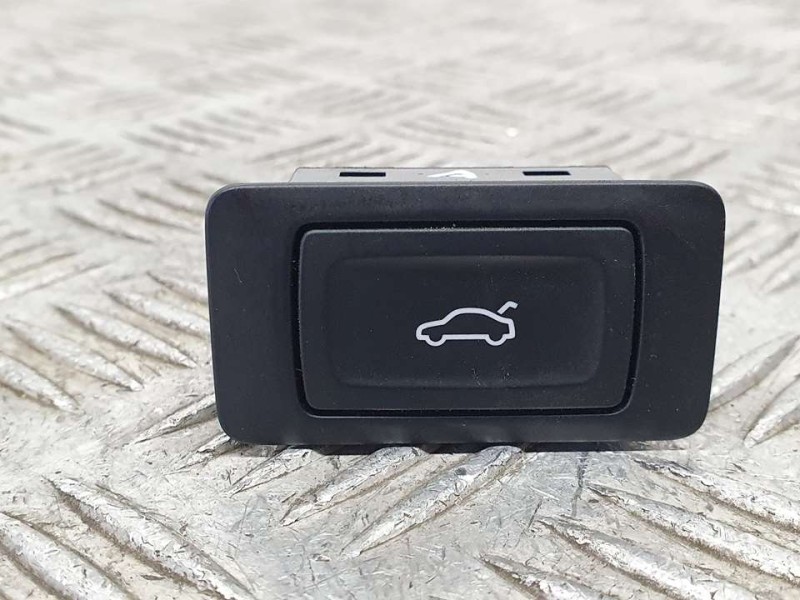 Recambio de interruptor para audi q7 (4m) 3.0 tdi quattro referencia OEM IAM 4G0959831C 10118897 MALETERO