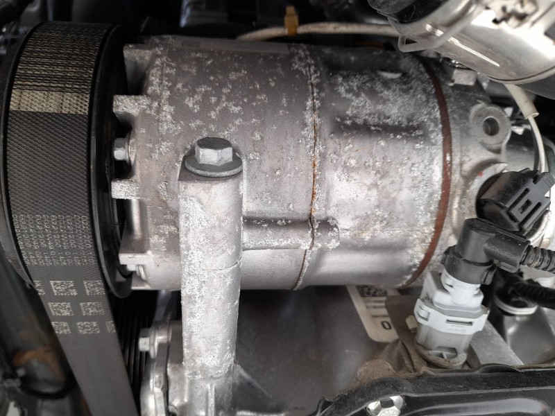 Recambio de compresor aire acondicionado para renault clio v (b7_) tce 90 (b7mt) referencia OEM IAM 926007868R 926008955R 