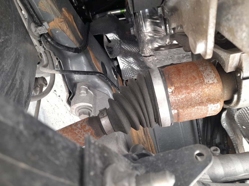 Recambio de transmision delantera derecha para renault clio v (b7_) tce 90 (b7mt) referencia OEM IAM 391000823R  