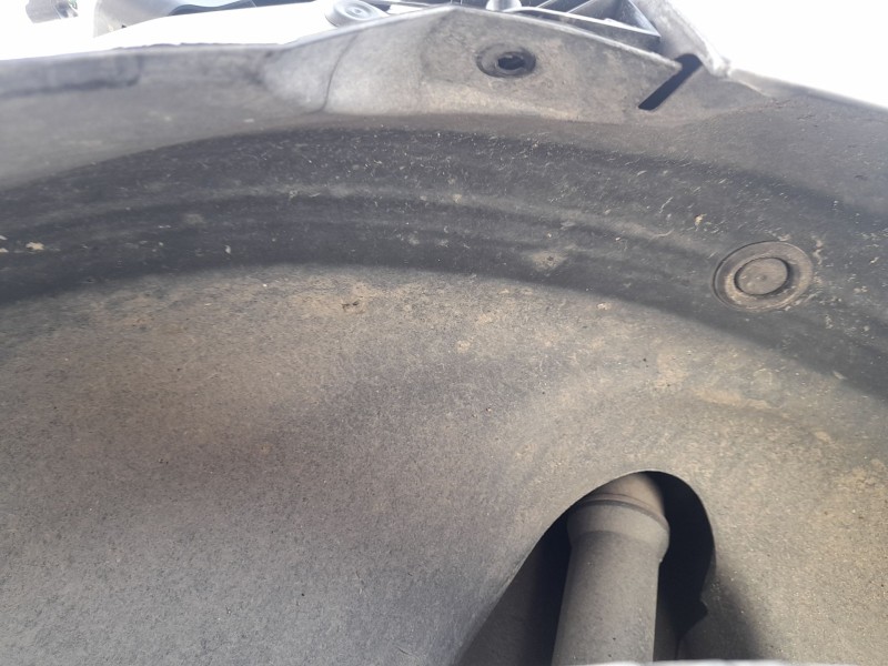 Recambio de plastico pase rueda tras. dch. para renault clio v (b7_) tce 90 (b7mt) referencia OEM IAM 767489968R  