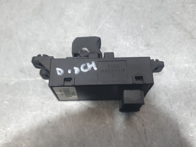 Recambio de mando elevalunas delantero derecho para hyundai ix20 (jc) 1.6 crdi referencia OEM IAM 935751K600  