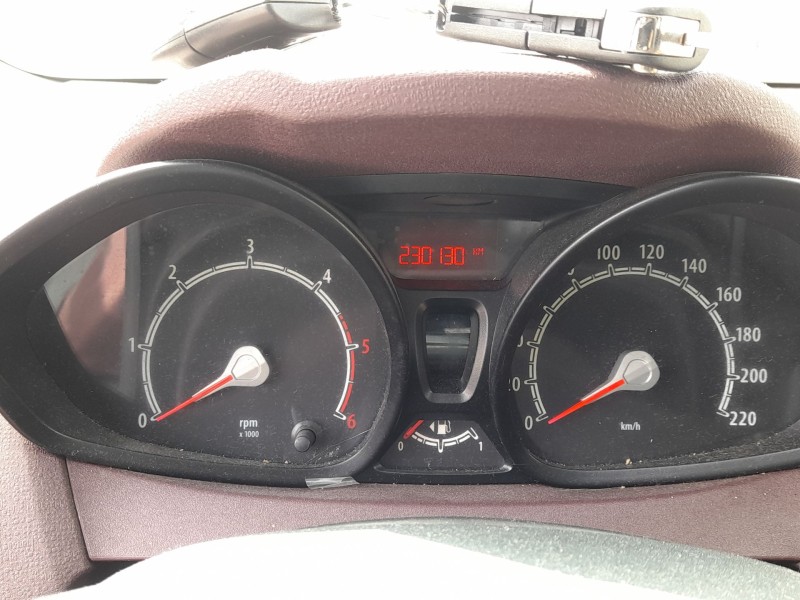 ford fiesta vi (cb1, ccn) del año 2010