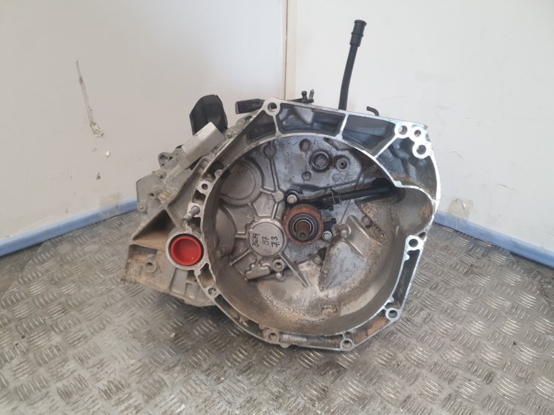 Recambio de caja cambios para dacia sandero iii 1.0 tce 90 referencia OEM IAM JT4016 A072582 6VELOCIDADES