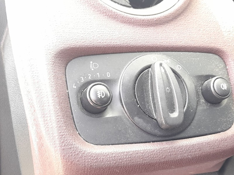 Recambio de mando luces para ford fiesta vi (cb1, ccn) 1.6 tdci referencia OEM IAM 8A6T13A024BB  