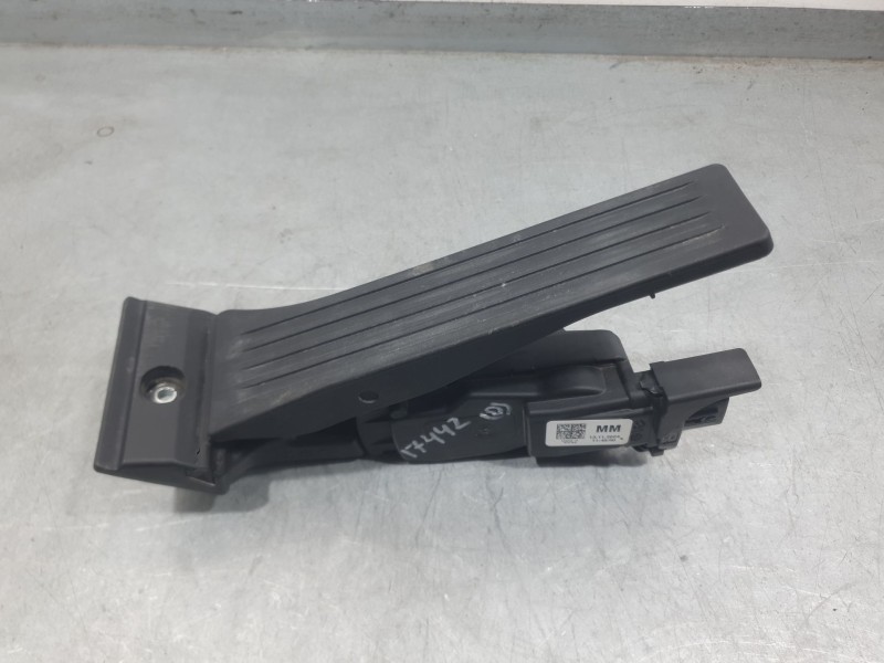 Recambio de potenciometro pedal para kg mobility korando (c300) 1.5 referencia OEM IAM 2055037001  