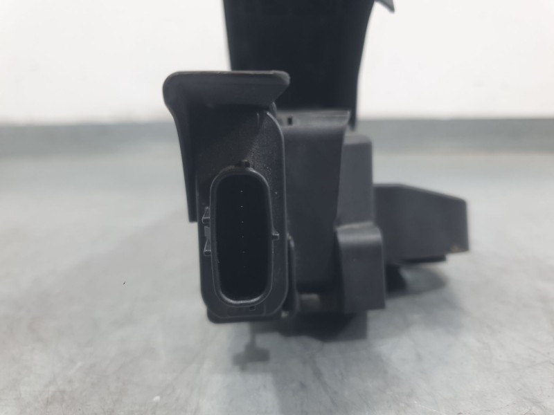 Recambio de potenciometro pedal para kg mobility korando (c300) 1.5 referencia OEM IAM 2055037001  