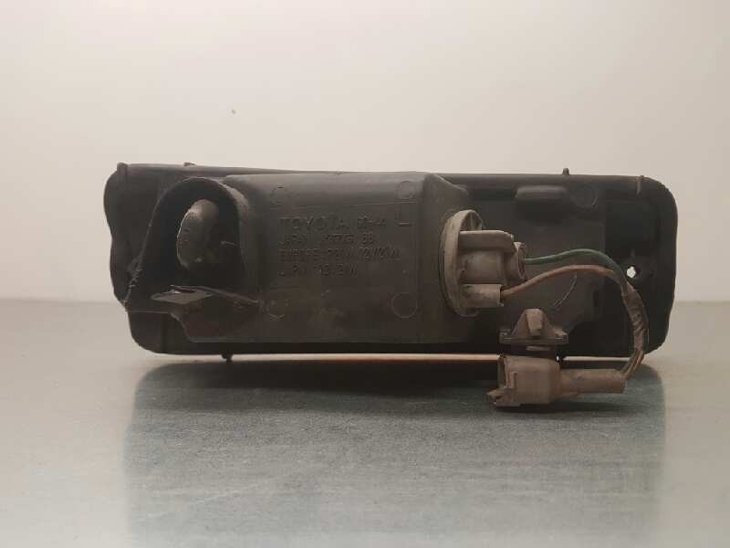 Recambio de piloto delantero izquierdo para toyota land cruiser station (j8) referencia OEM IAM   