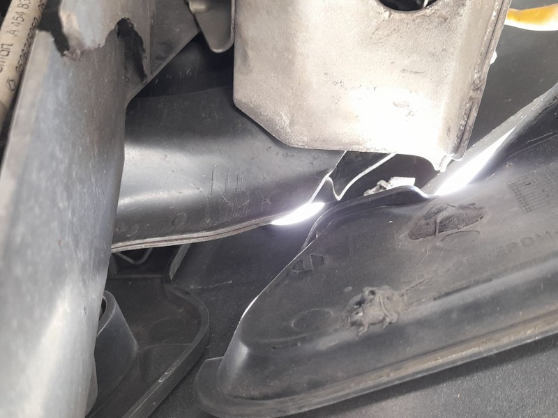 Recambio de refuerzo paragolpes delantero para smart forfour (454) 1.5 cdi (454.001) referencia OEM IAM A4546202630  