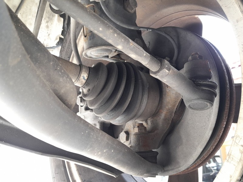 Recambio de mangueta delantera derecha para smart forfour (454) 1.5 cdi (454.001) referencia OEM IAM A4543300220  