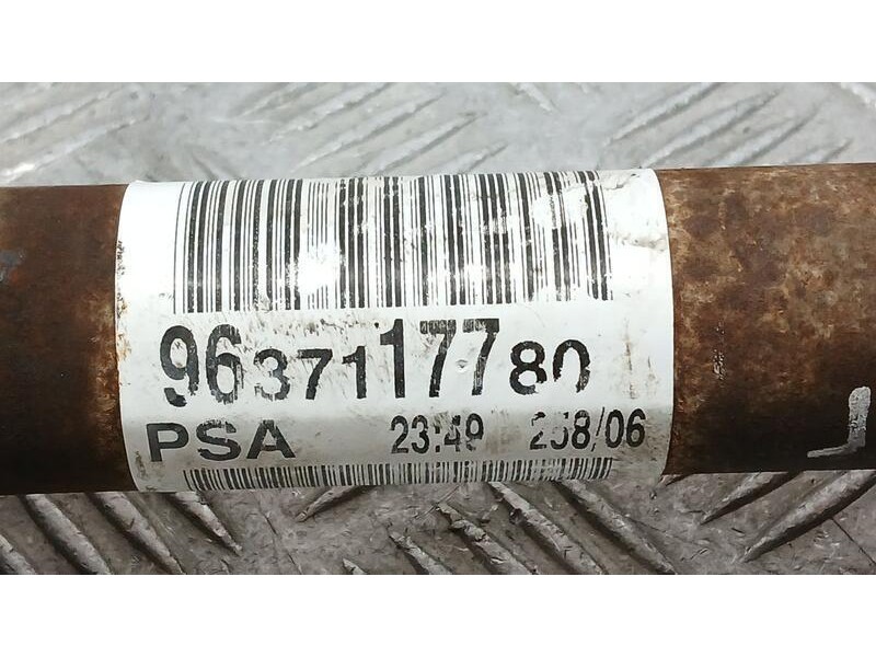 Recambio de transmision delantera izquierda para citroën c4 berlina collection referencia OEM IAM 9637117780  