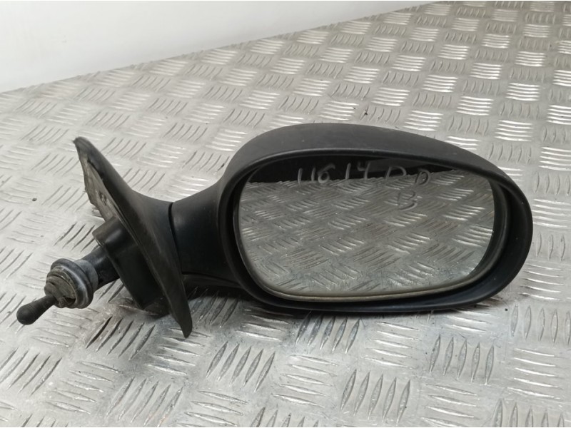 Recambio de retrovisor derecho para daewoo lanos s referencia OEM IAM   C MANDO