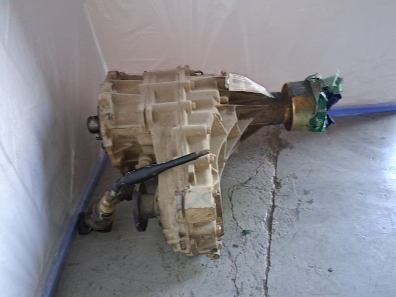 Recambio de caja transfer para nissan terrano/terrano.ii (r20) 2.7 turbodiesel referencia OEM IAM 33107G2340  