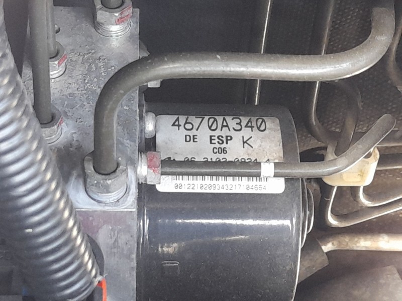 Recambio de abs para mitsubishi outlander ii (cw_w) 2.2 di-d 4wd referencia OEM IAM 4670A458  