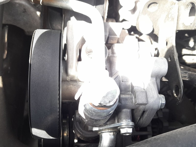 Recambio de bomba direccion para mitsubishi outlander ii (cw_w) 2.2 di-d 4wd referencia OEM IAM 4450A008  