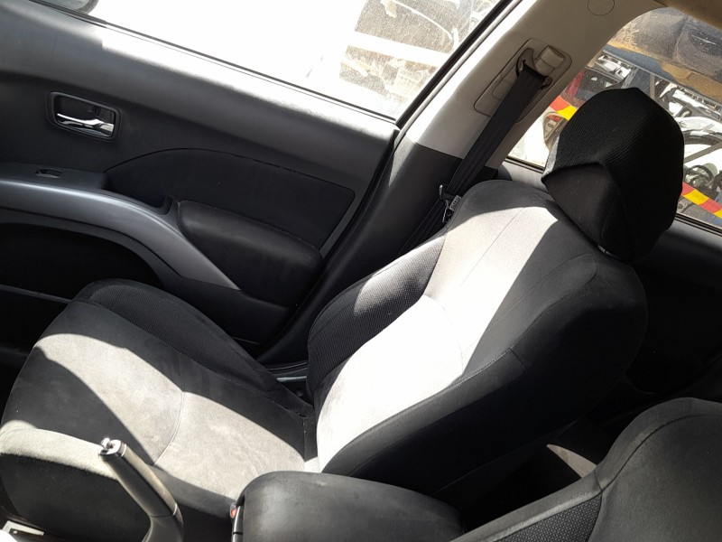 Recambio de asiento delantero derecho para mitsubishi outlander ii (cw_w) 2.2 di-d 4wd referencia OEM IAM   