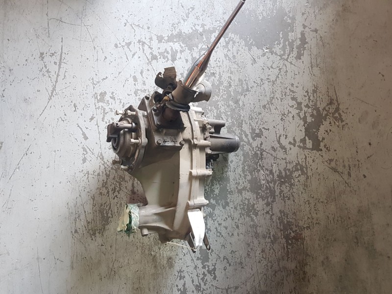 Recambio de caja transfer para mitsubishi galloper (hyundai) 2.5 turbodiesel referencia OEM IAM D3I  