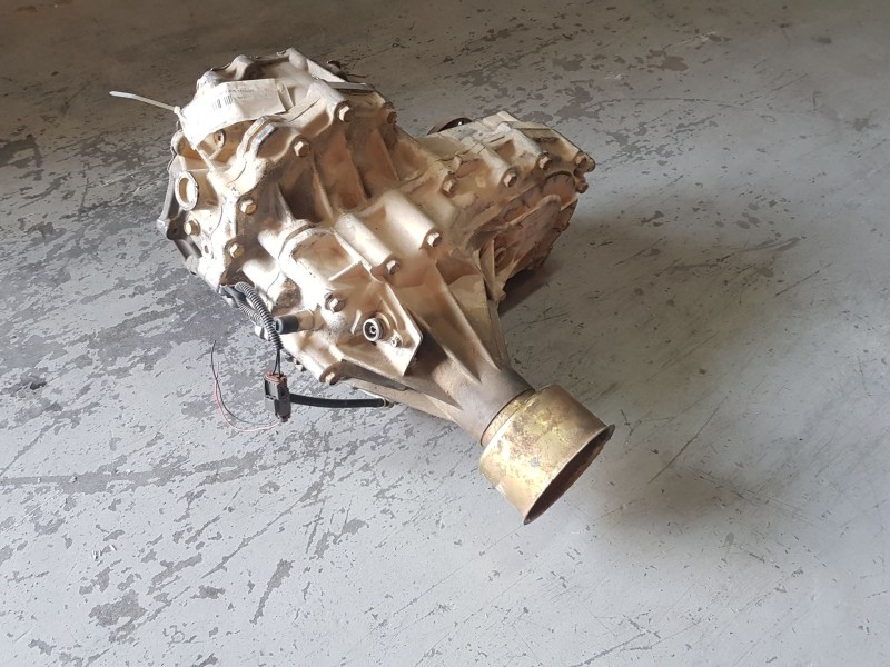 Recambio de caja transfer para nissan terrano/terrano.ii (r20) 3.0 td cat referencia OEM IAM   